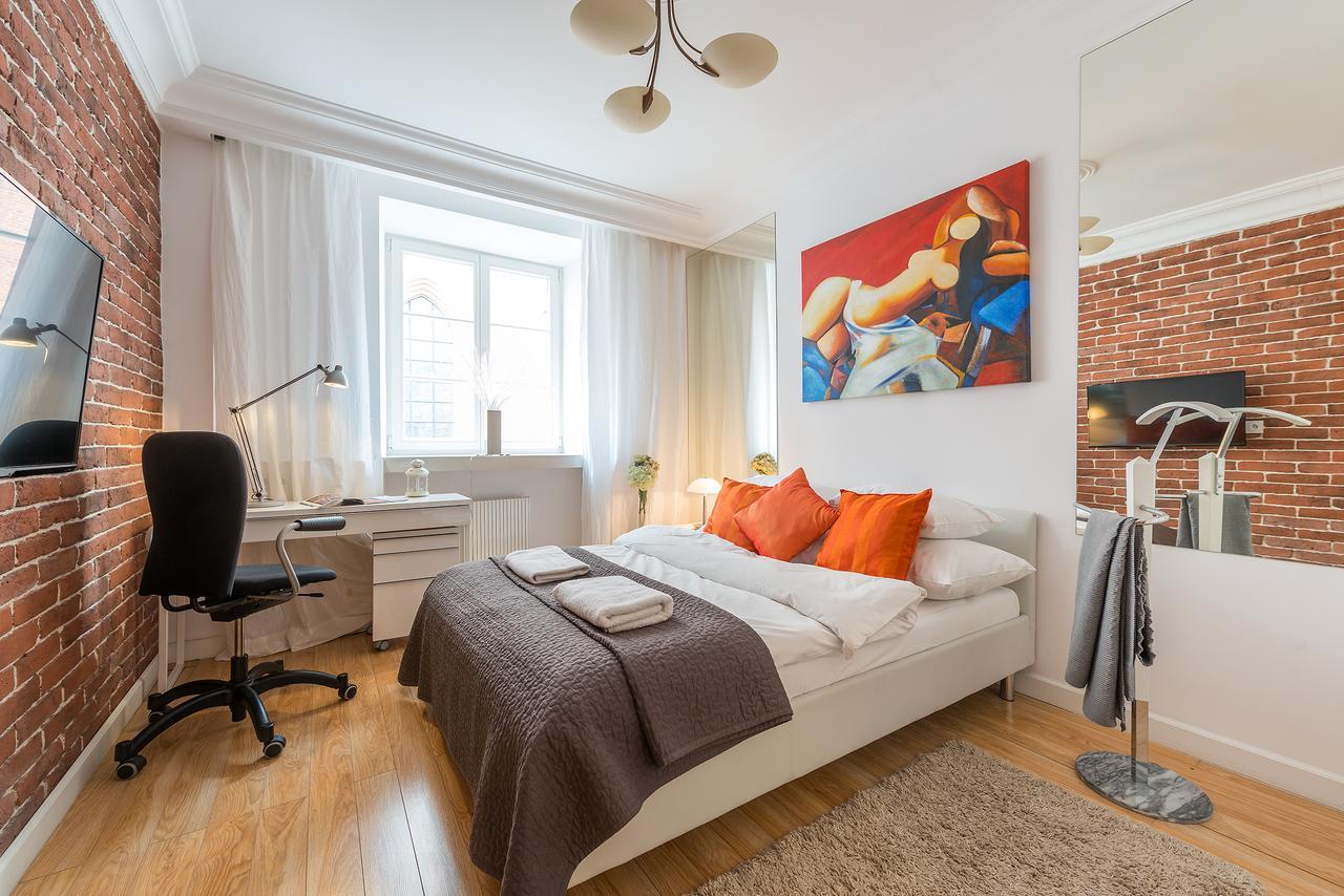 P&O Serviced Apartments Swietojanska ワルシャワ エクステリア 写真